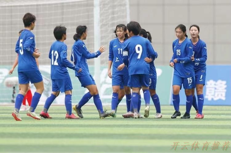 开云体育中心：四天两冠，上海女足小花傲然绽放